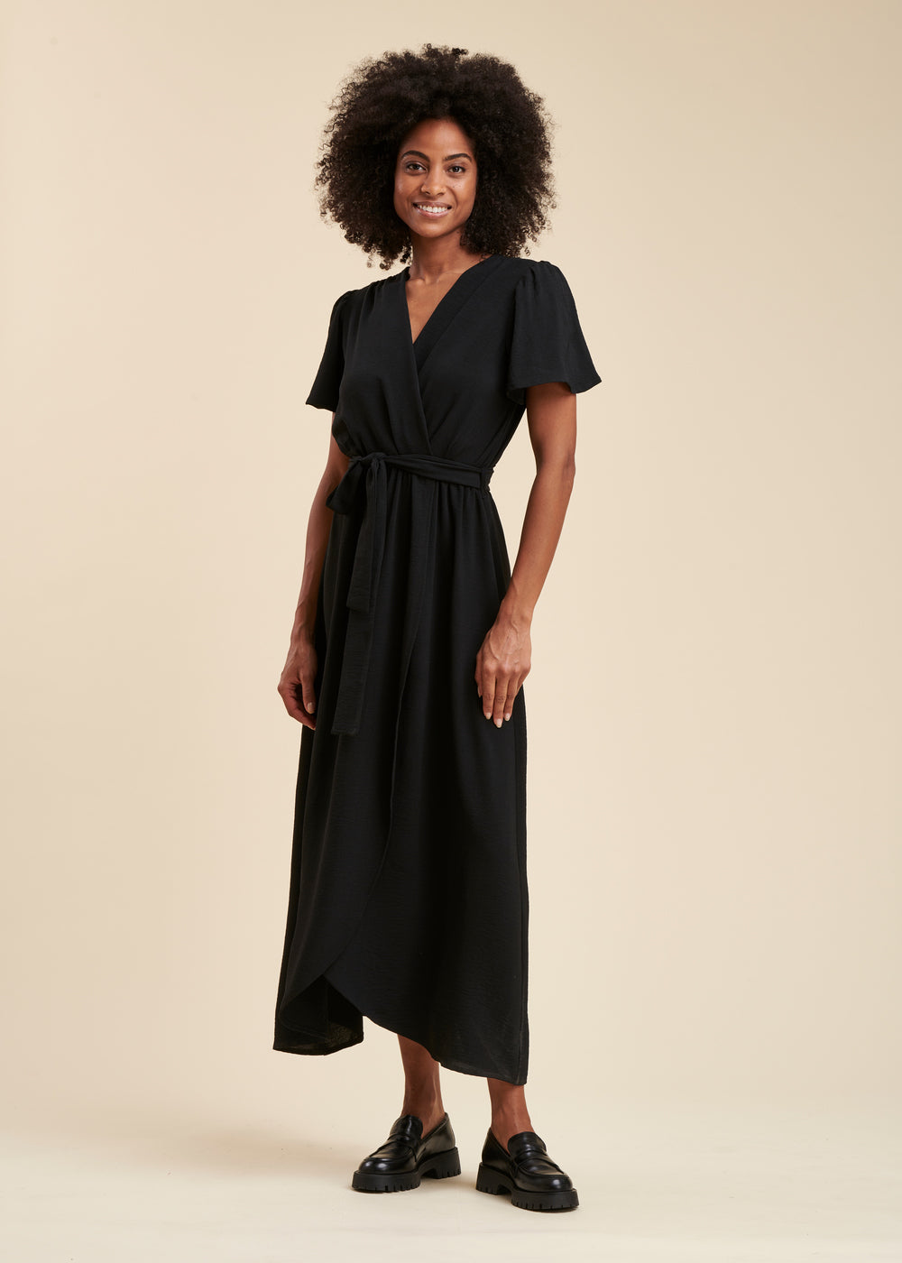 Robe longue noire faux portefeuille
