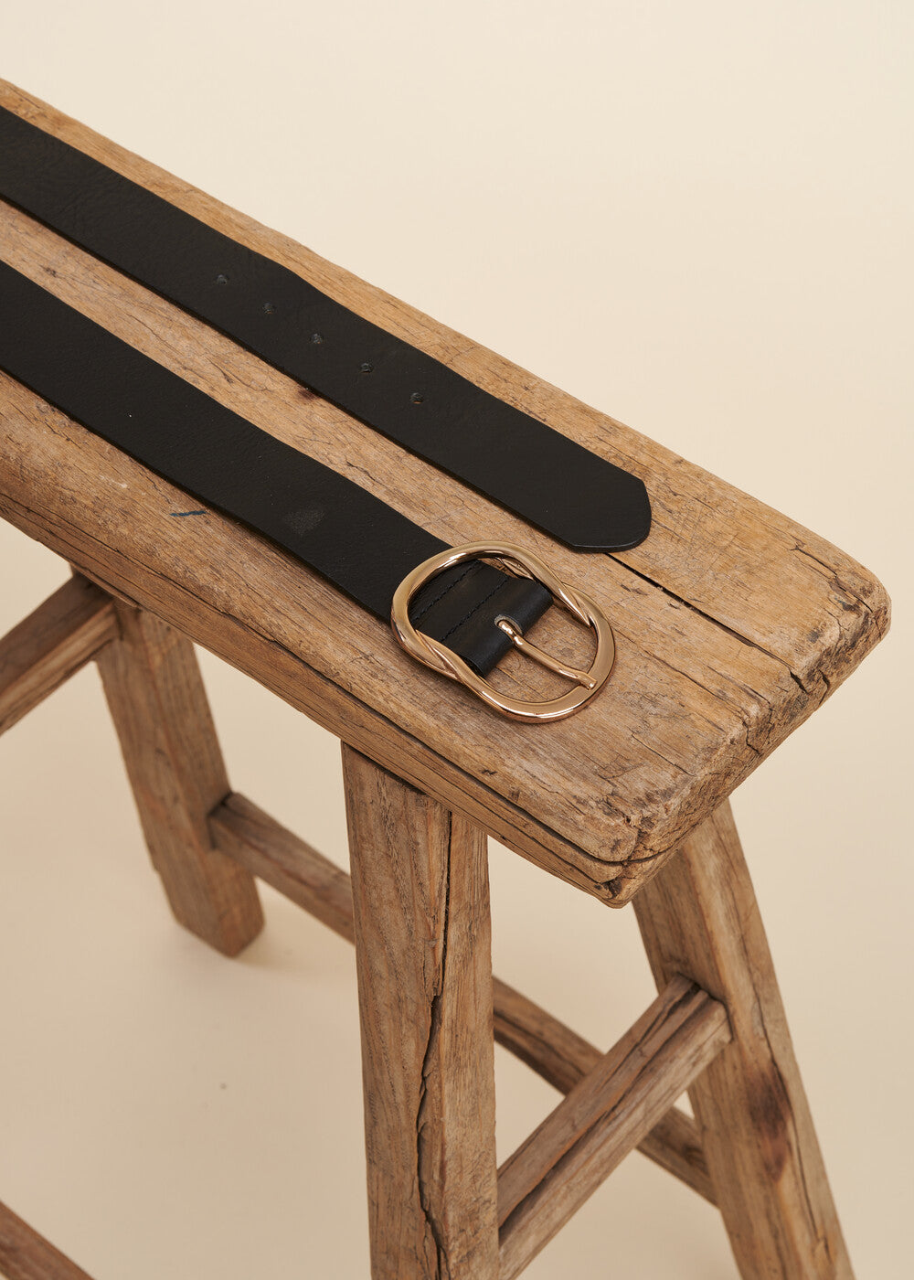 Ceinture noire en cuir