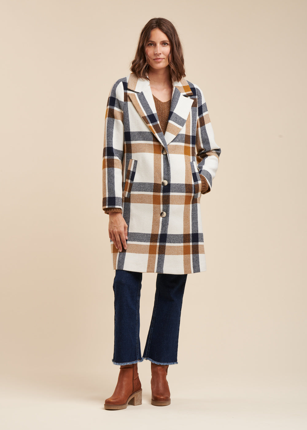 Manteau mi-long à carreaux