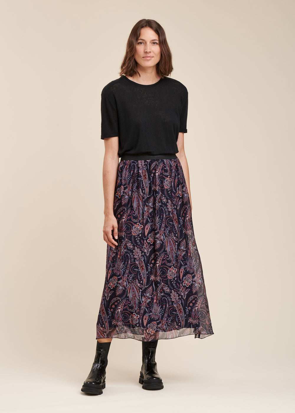 Jupe longue en voile de viscose soie à imprimé floral
