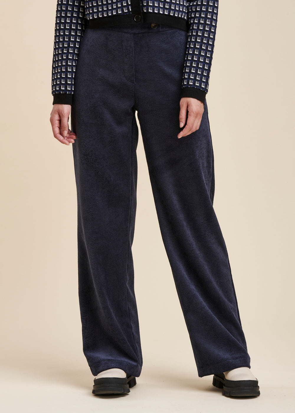 Pantalon velours coupe large