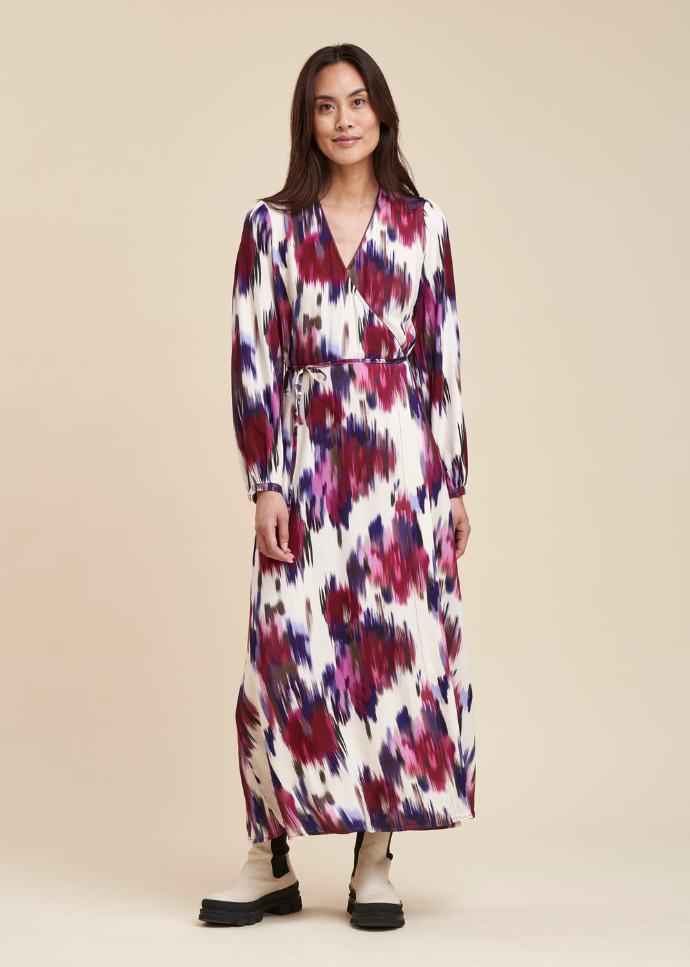 Robe portefeuille longue à imprimé fleuri en viscose Ecovero