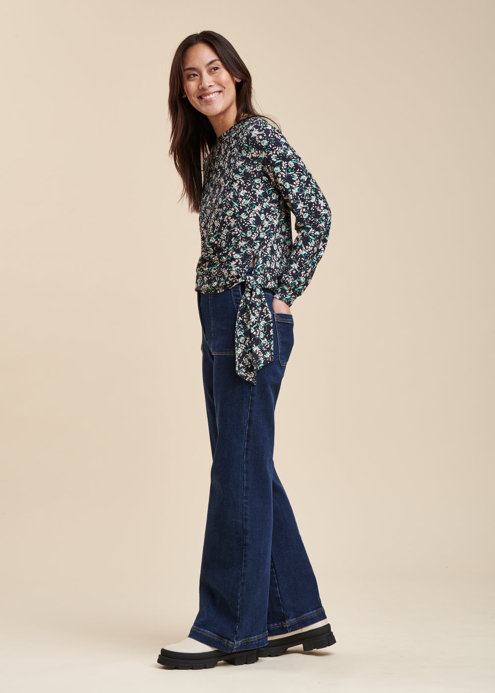 Tee-shirt ample en jersey de viscose écoresponsable Ecovero à imprimé fleuri