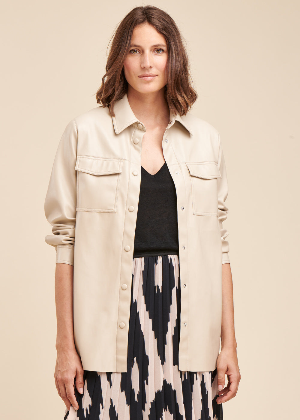 Veste surchemise ample effet cuir