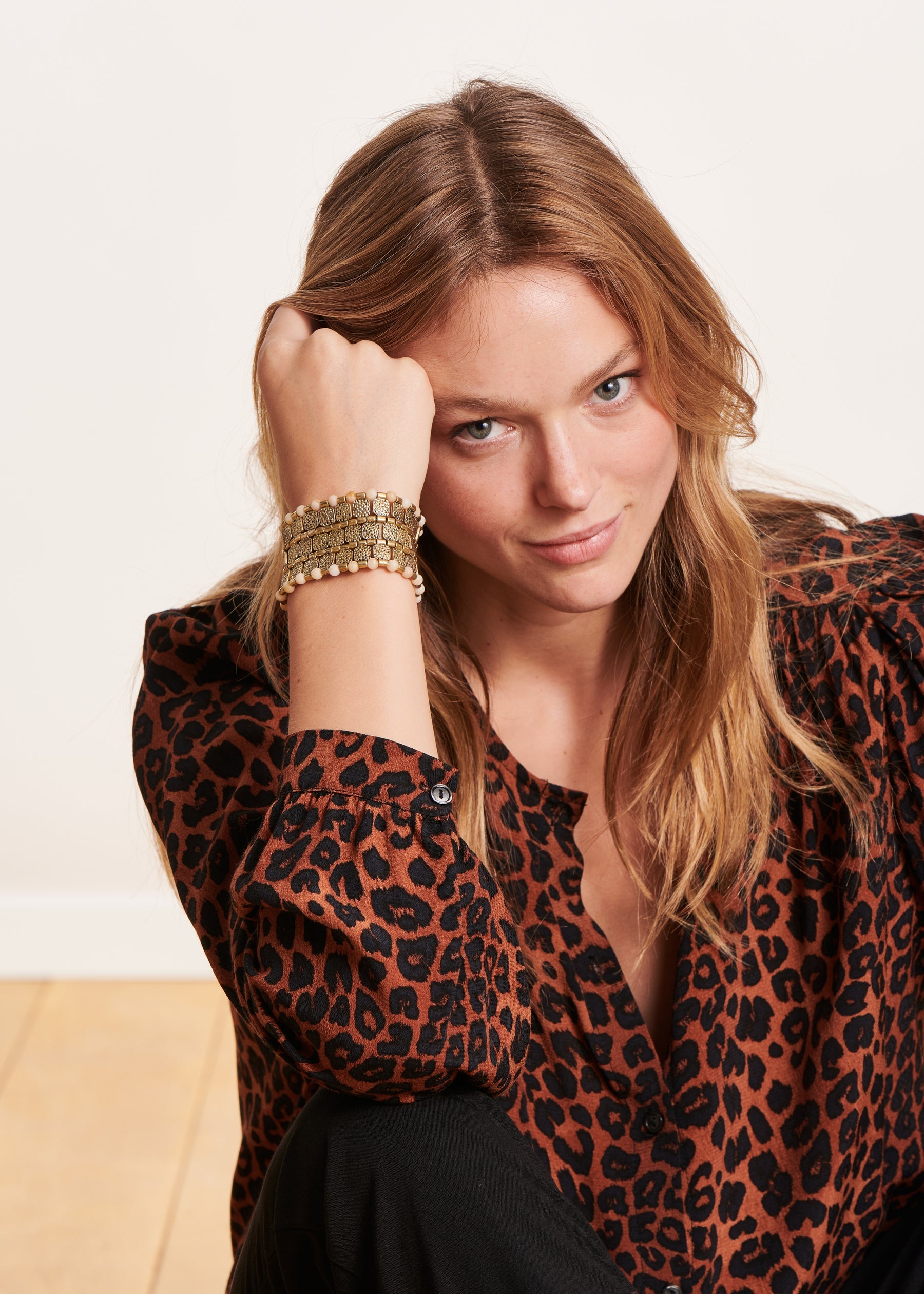 Bracelet manchette doré