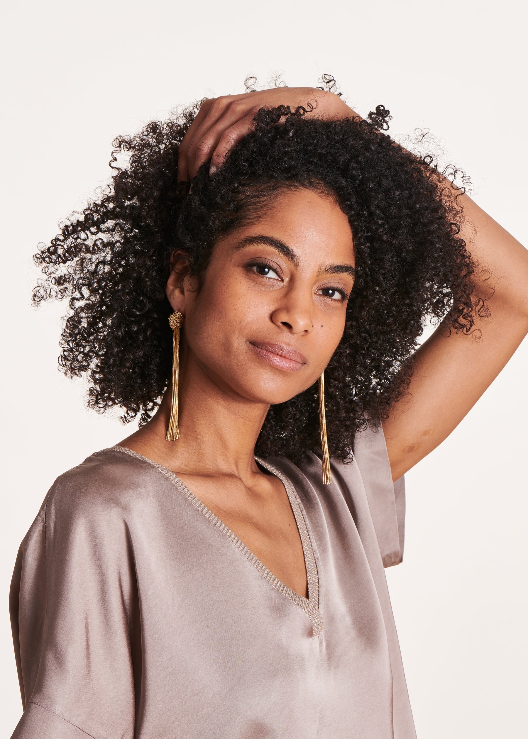 Boucles d'oreilles longues dorées