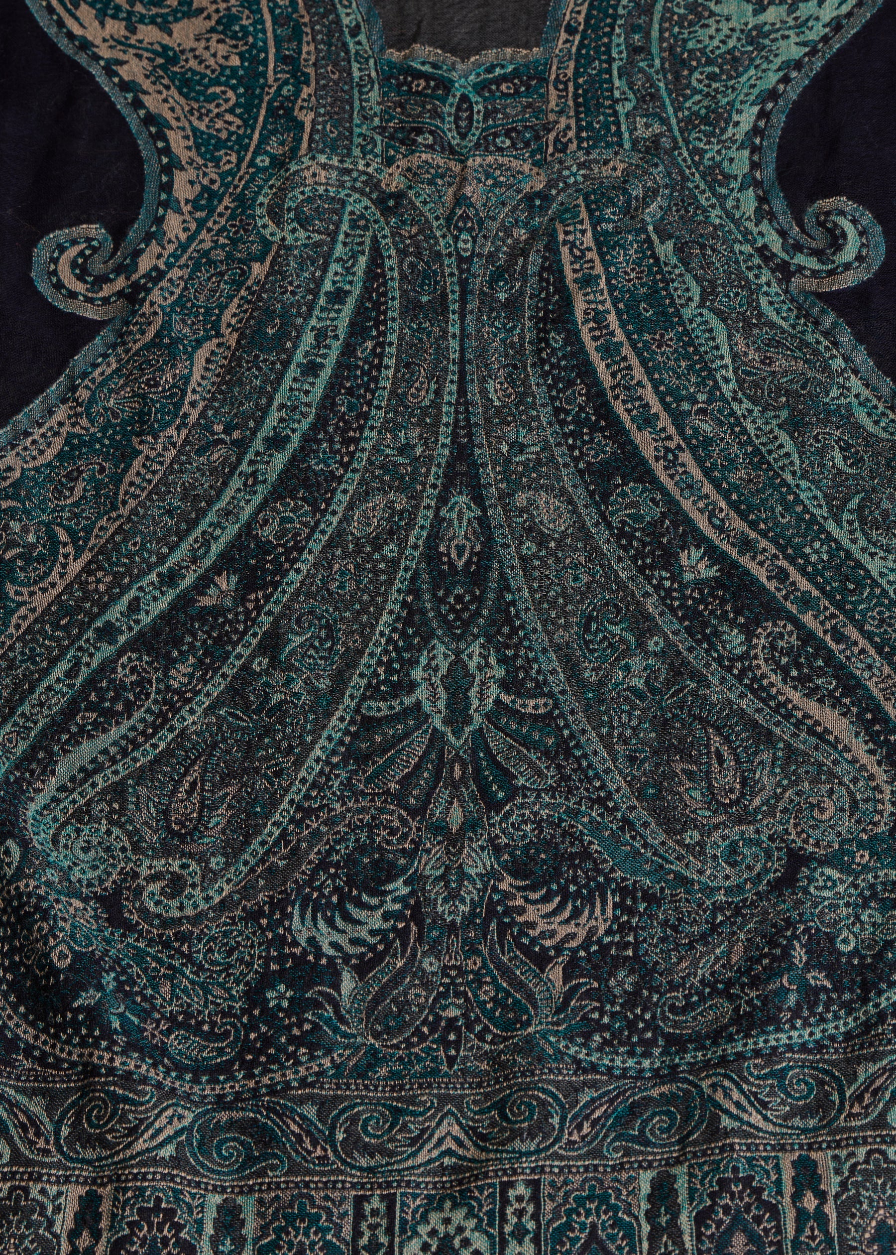 Écharpe bleue en jacquard