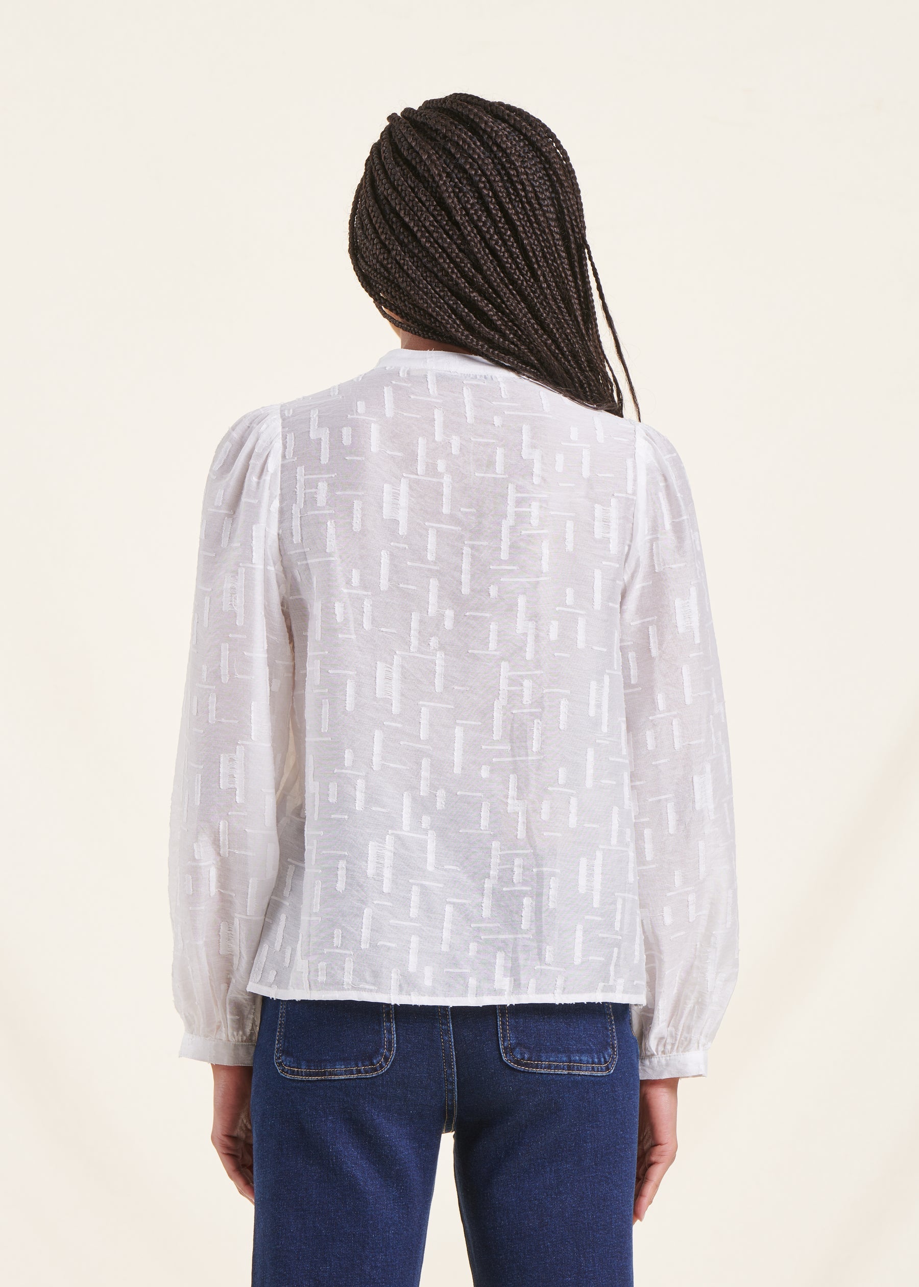 Chemise écrue en voile col mao