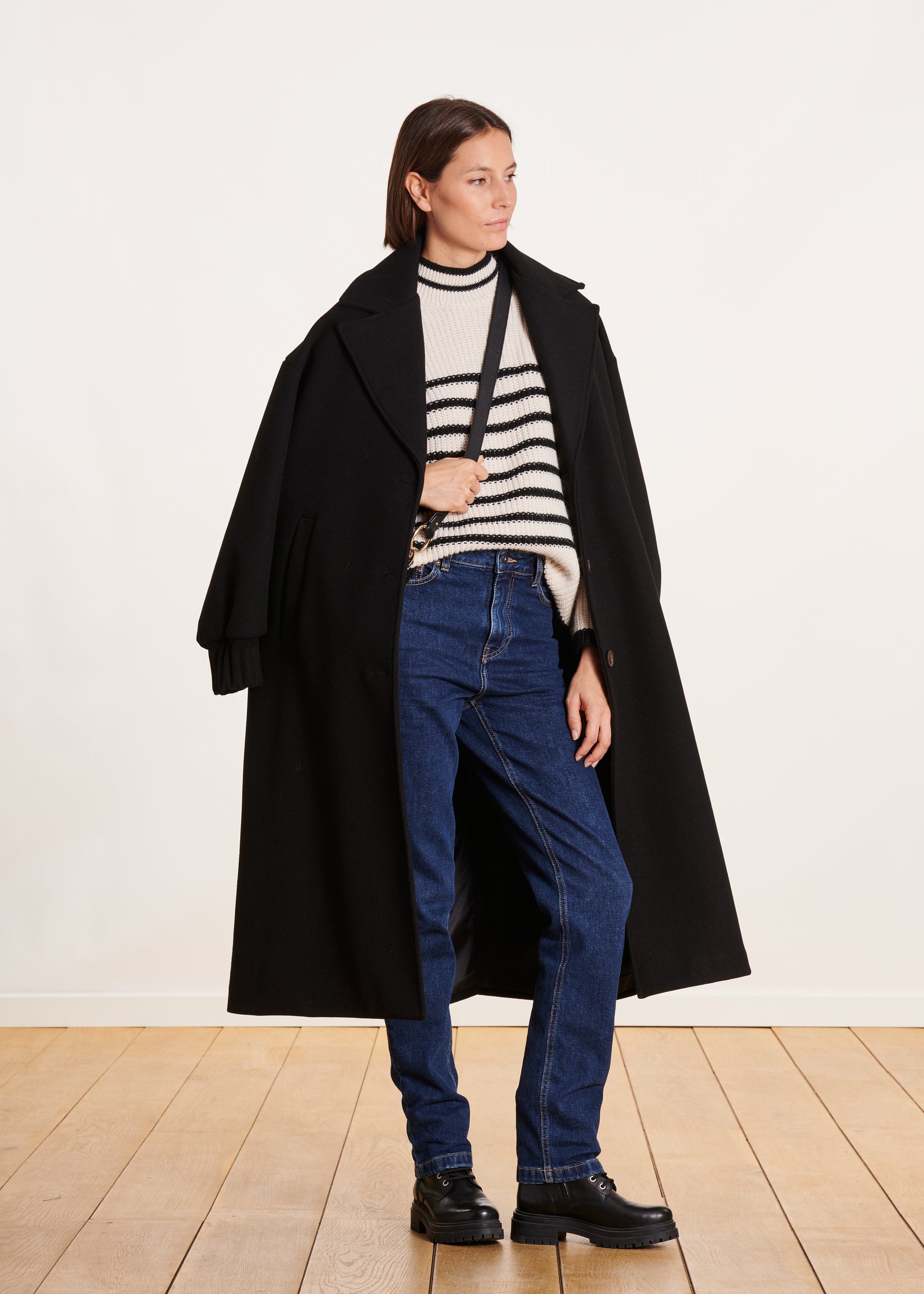 Manteau long noir oversize
