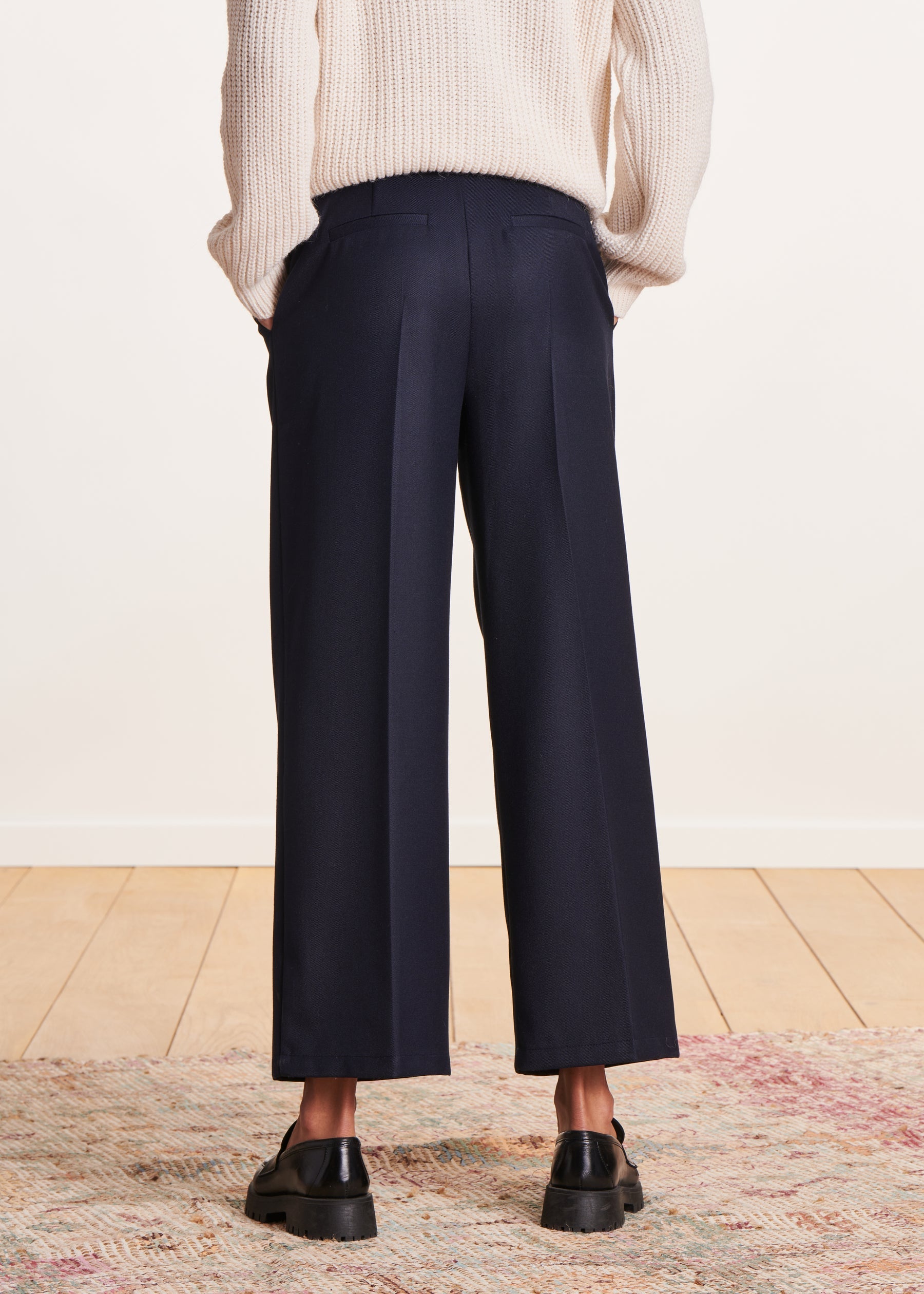 Pantalon bleu marine droit 7/8ème upcylé