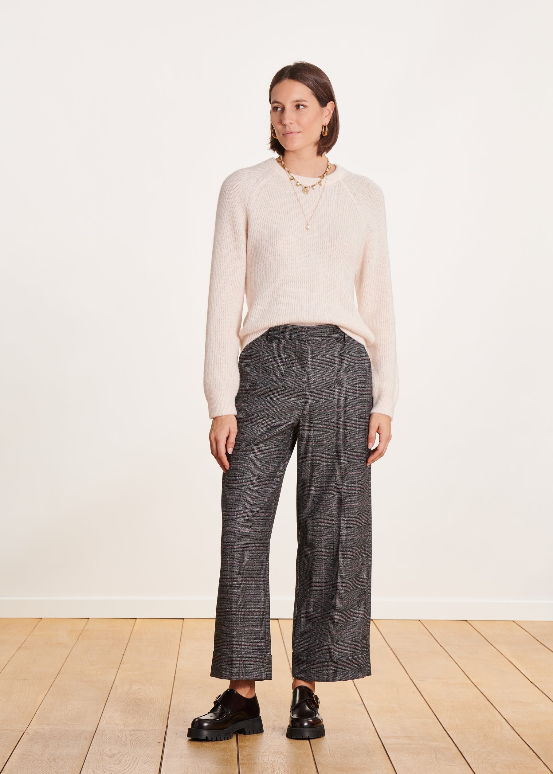 Pull écru ample tricotage à côtes