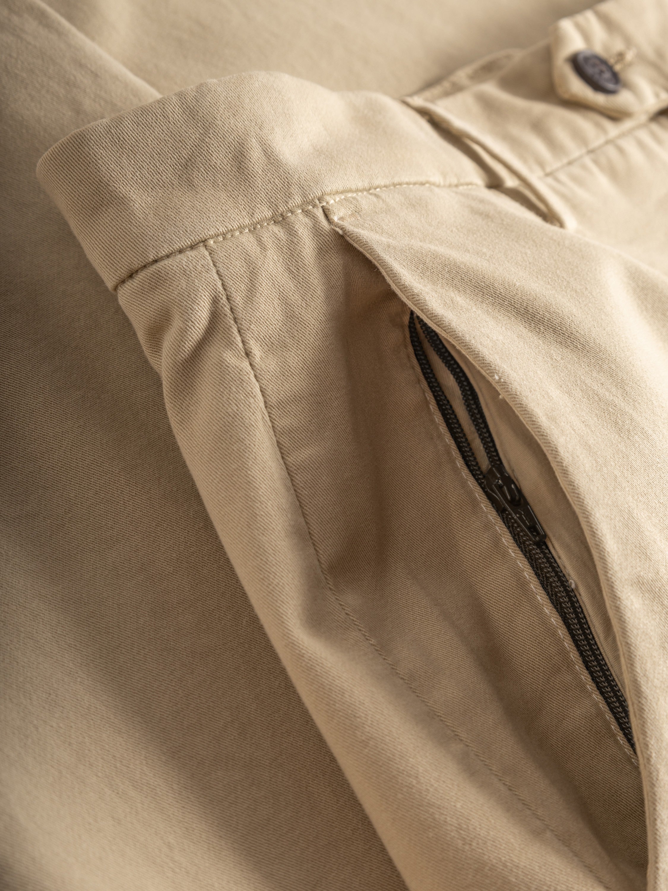 Pantalon chino beige