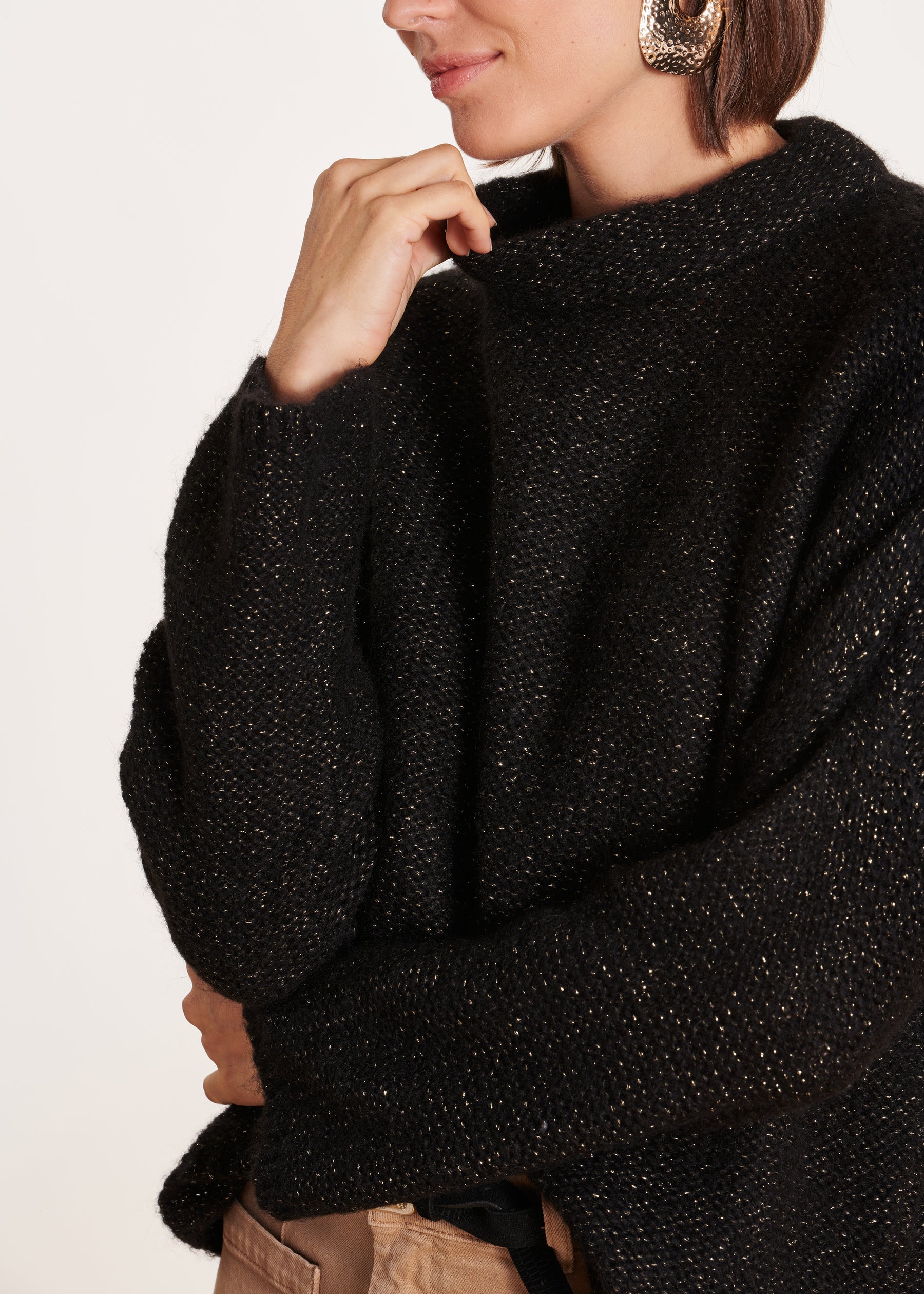 Pull noir oversize en maille irisée