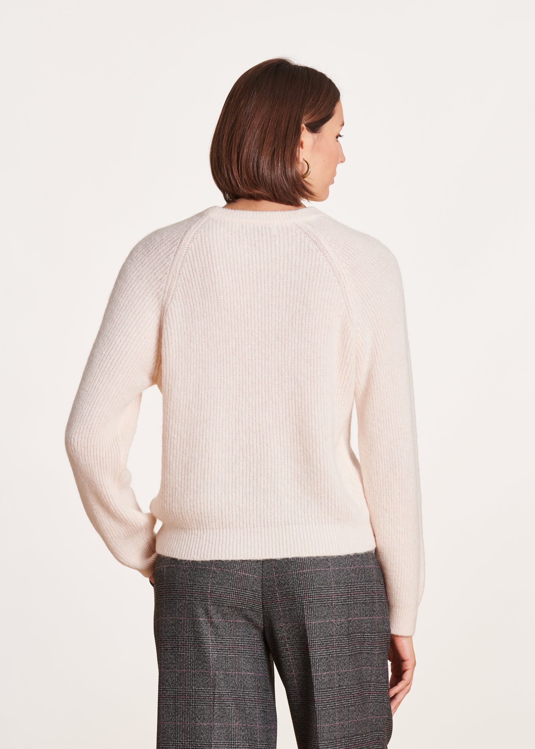 Pull écru ample tricotage à côtes