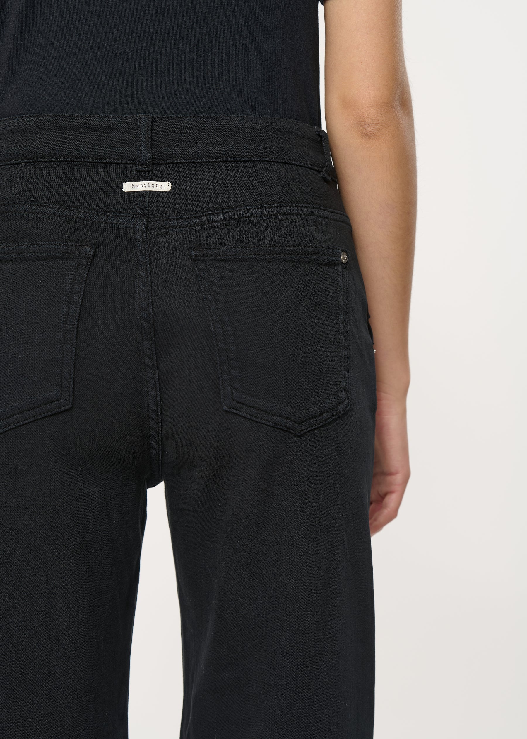 Jean noir large taille haute en coton biologique - NOIR#couleur_NOIR