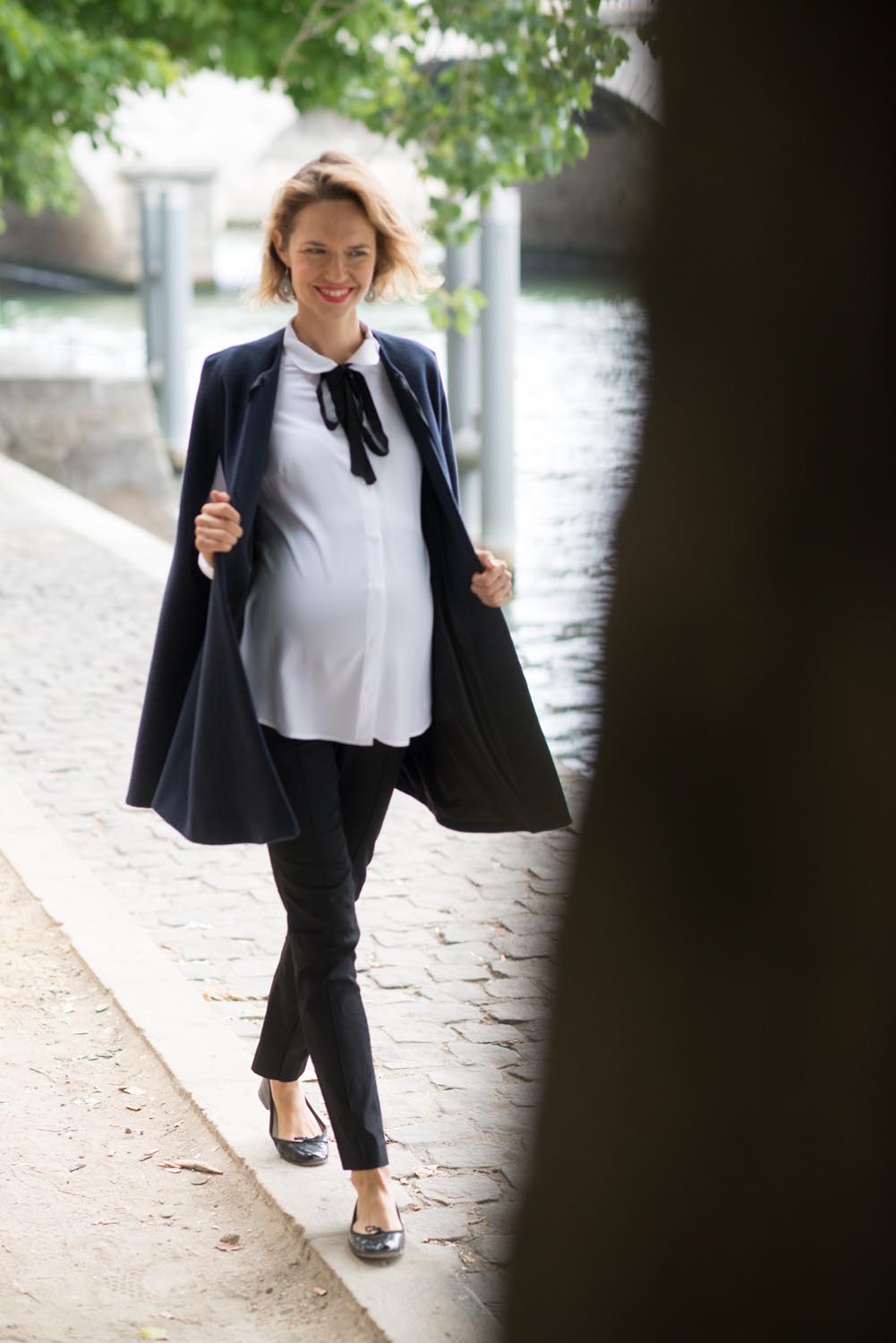 The Montmartre cape, to wear before, during and after pregnancy!